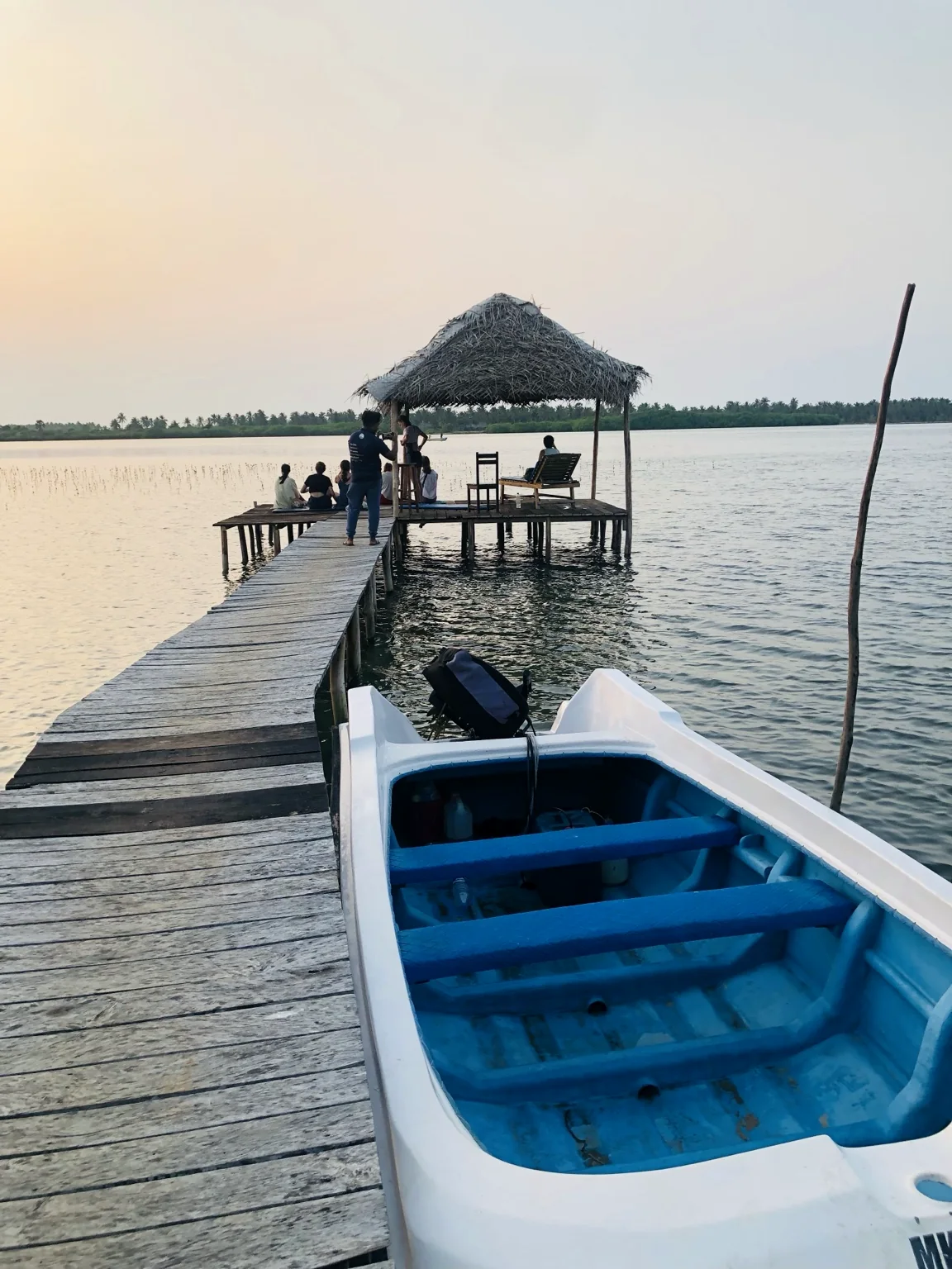 Student practising a water start on Kappalady Lagoon